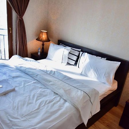 Aden Apartments Tbilisi Esterno foto