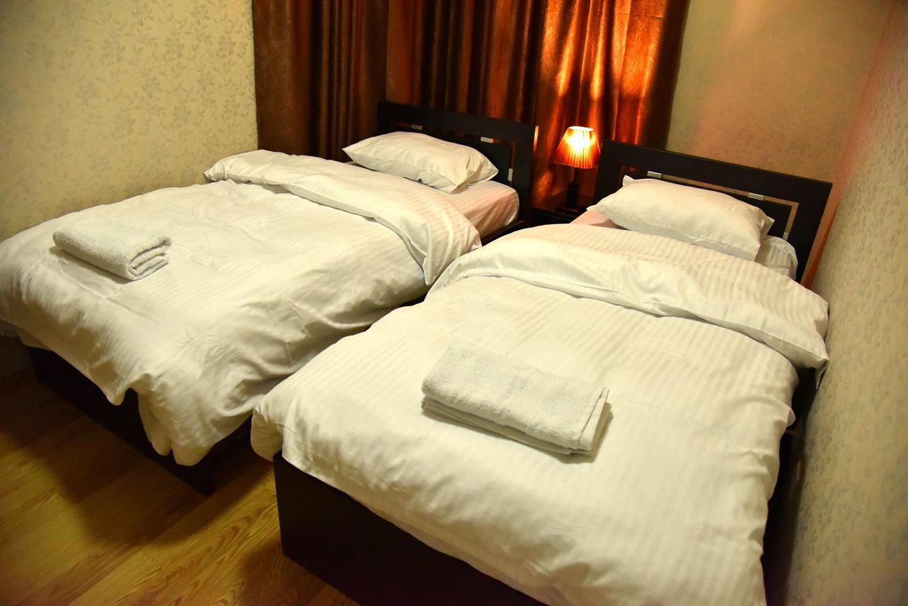 Aden Apartments Tbilisi Esterno foto